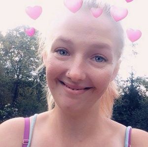 Meet your Posher, Amanda